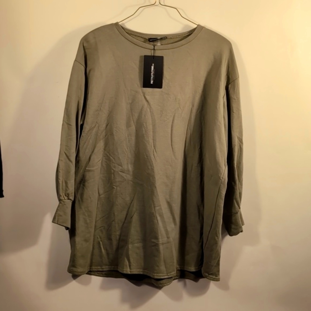 Pretty little Sage Green oversized Sweater Dress Size 14 New with tags